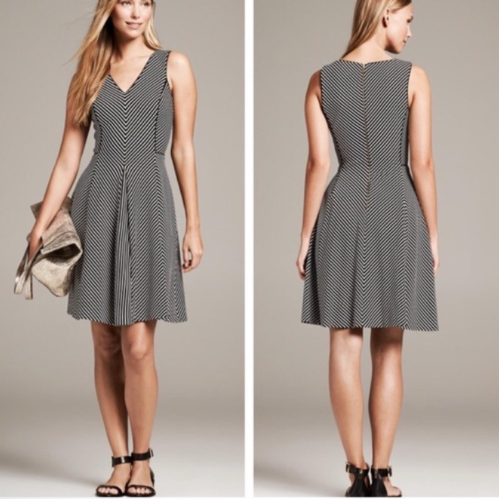 Banana Republic Black and White Chevron Midi Dress